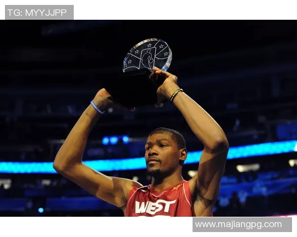 老詹67次荣膺周最佳创纪录科比杜兰特紧随其后并列第二