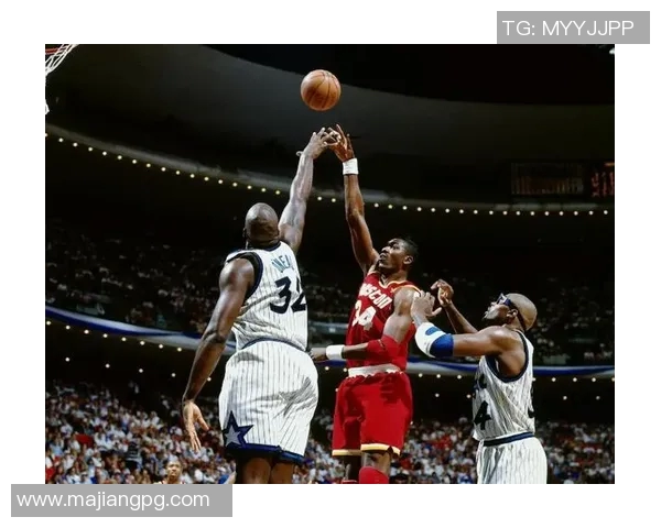 乔丹谈华子受包夹的背后意义强调在舒适位置接球与传球的重要性