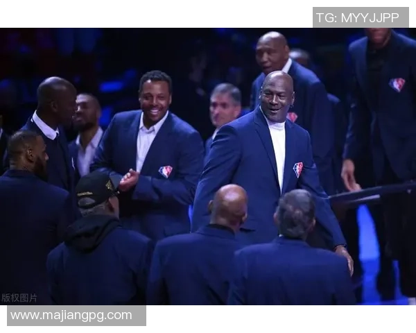 韦德儿子与前NBA球员阿马里贝利共同追寻重返NCAA的机会