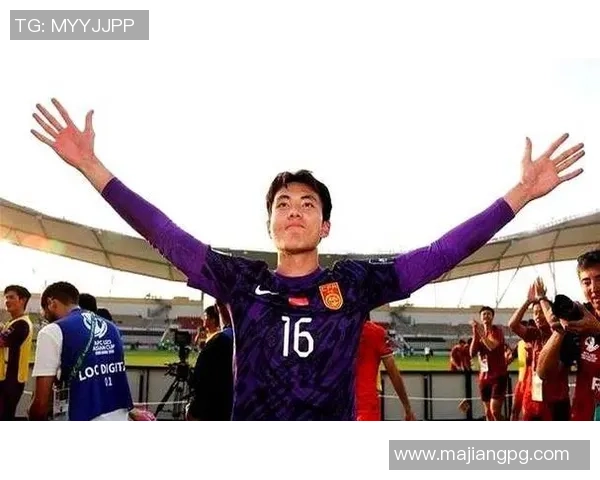 吕焯毅揭示邵佳一真实一面:幽默风趣的硬汉形象背后 吕焯毅揭示邵佳一真实一面:幽默风趣的硬汉形象背后